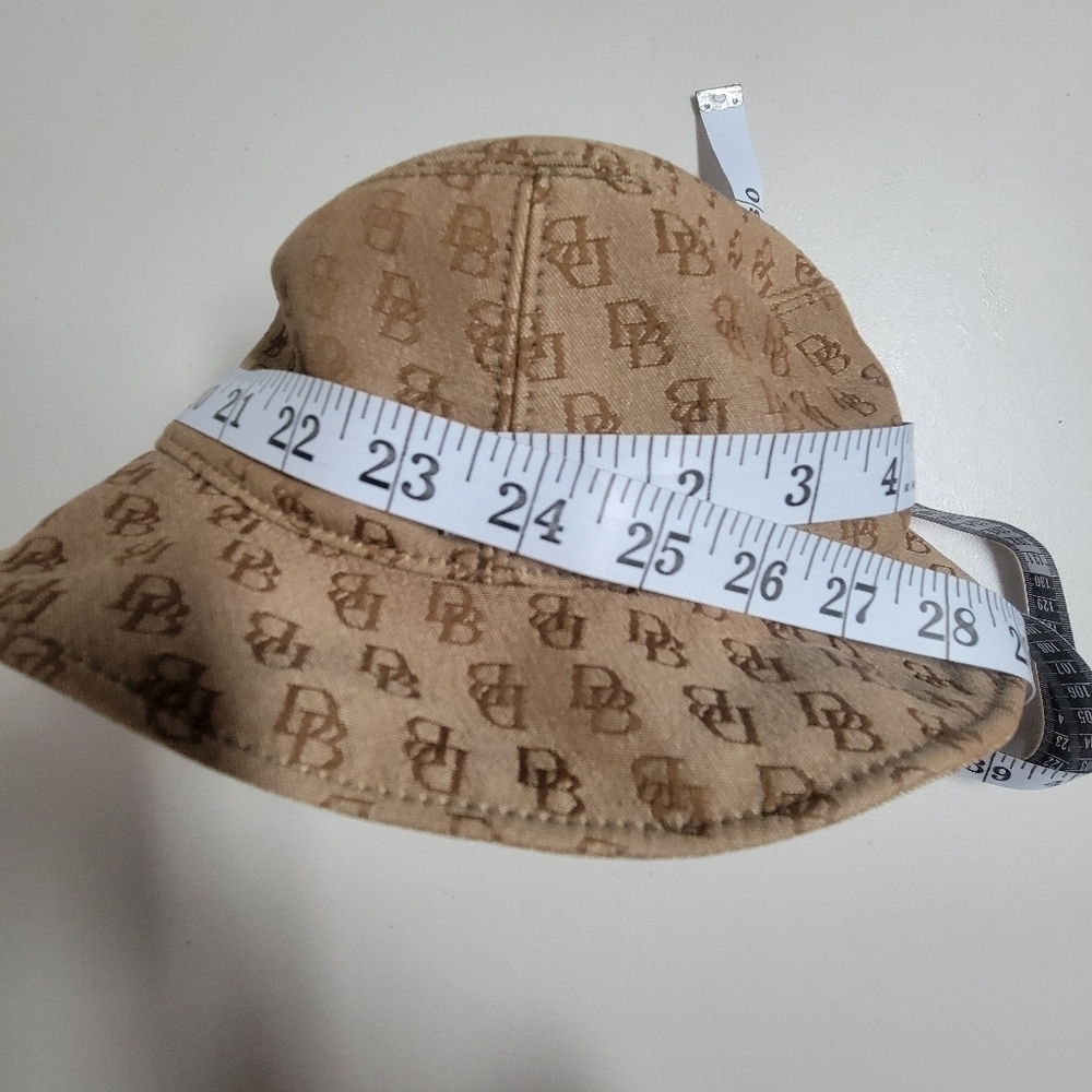 Dooney & Bourke Signature Mongram Bucket Hat. - Picture 6 of 7